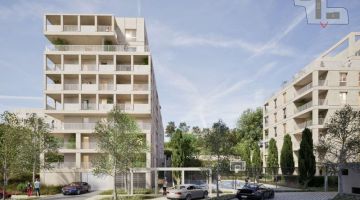 Latitude 13 - Augustin Merlhou