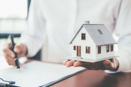 Les 8 bonnes questions à poser avant un achat immobilier en 2024