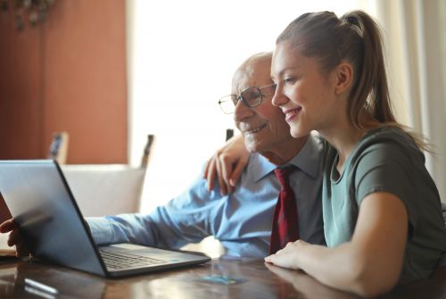 Investir dans l’immobilier lorsque l’on est sénior ! Achat immobilier pour senior ! Investir après 50 ans